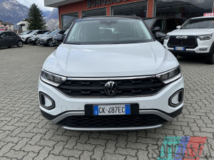 VOLKSWAGEN T-ROC 1.0 TSI LIVE 110CV