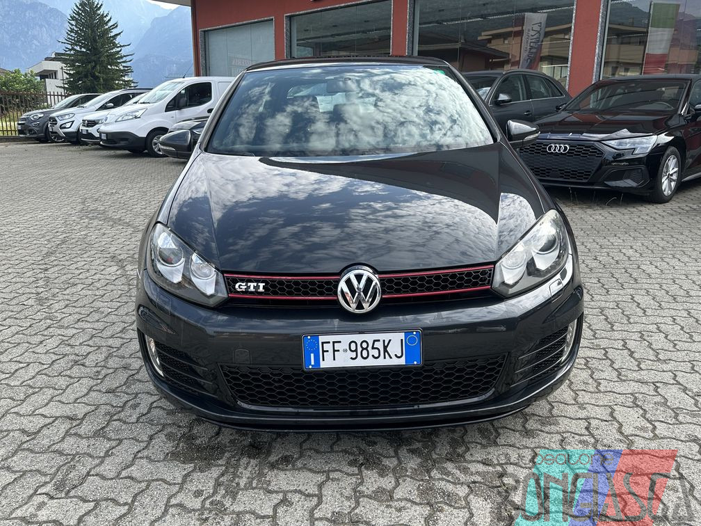 VOLKSWAGEN GOLF GTI 2.0 TSI DSG 200CV 1 IMG 6483