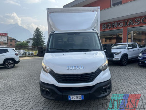 IVECO DAILY 2.3 MLJ 35-140 136CV 3 POSTI BOX IVECO DAILY 2.3 MLJ 35-140 136CV 3 POSTI BOX