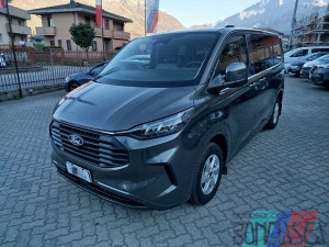 FORD TRANSIT CUSTOM 9 POSTI 2.0 TITANIUM 150CV ECOBLUE