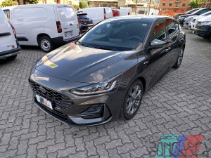 FORD FOCUS 1.0 ECOBOOST HYBRID 125CV ST-LINE