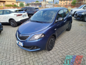 LANCIA YPSILON 1.0 FIREFLY HYBRID 70CV GOLD