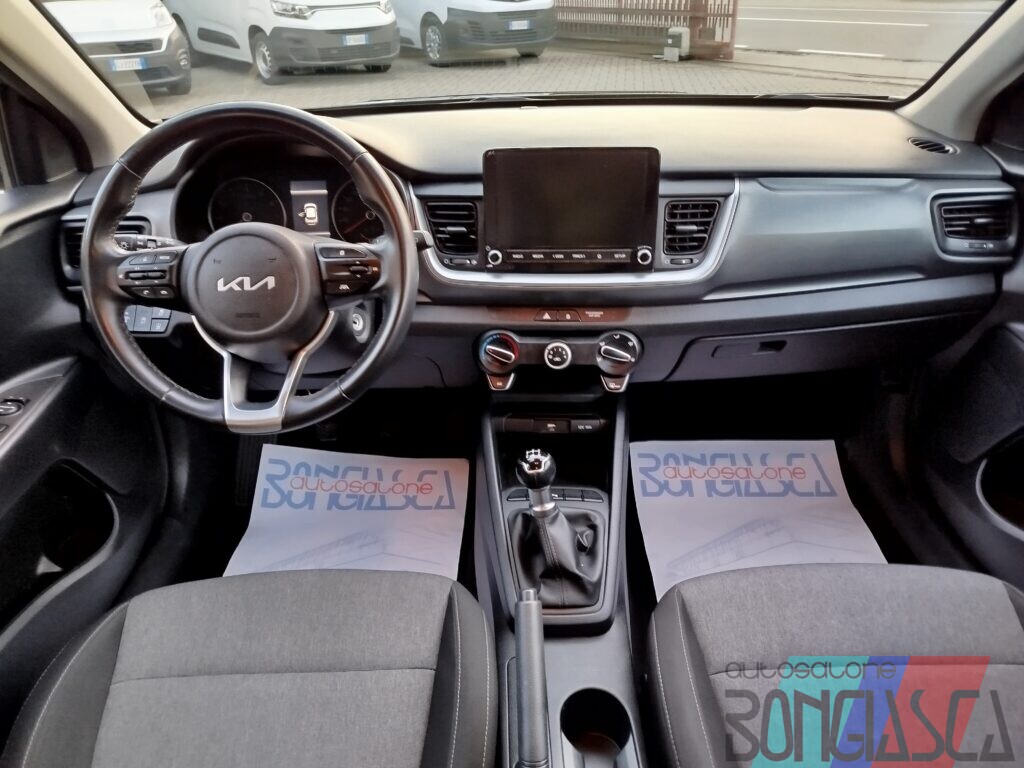 KIA STONIC 1.2 DPI URBAN TECHNO&DESIGN PACK 84CV 9 IMG 20261030 165020